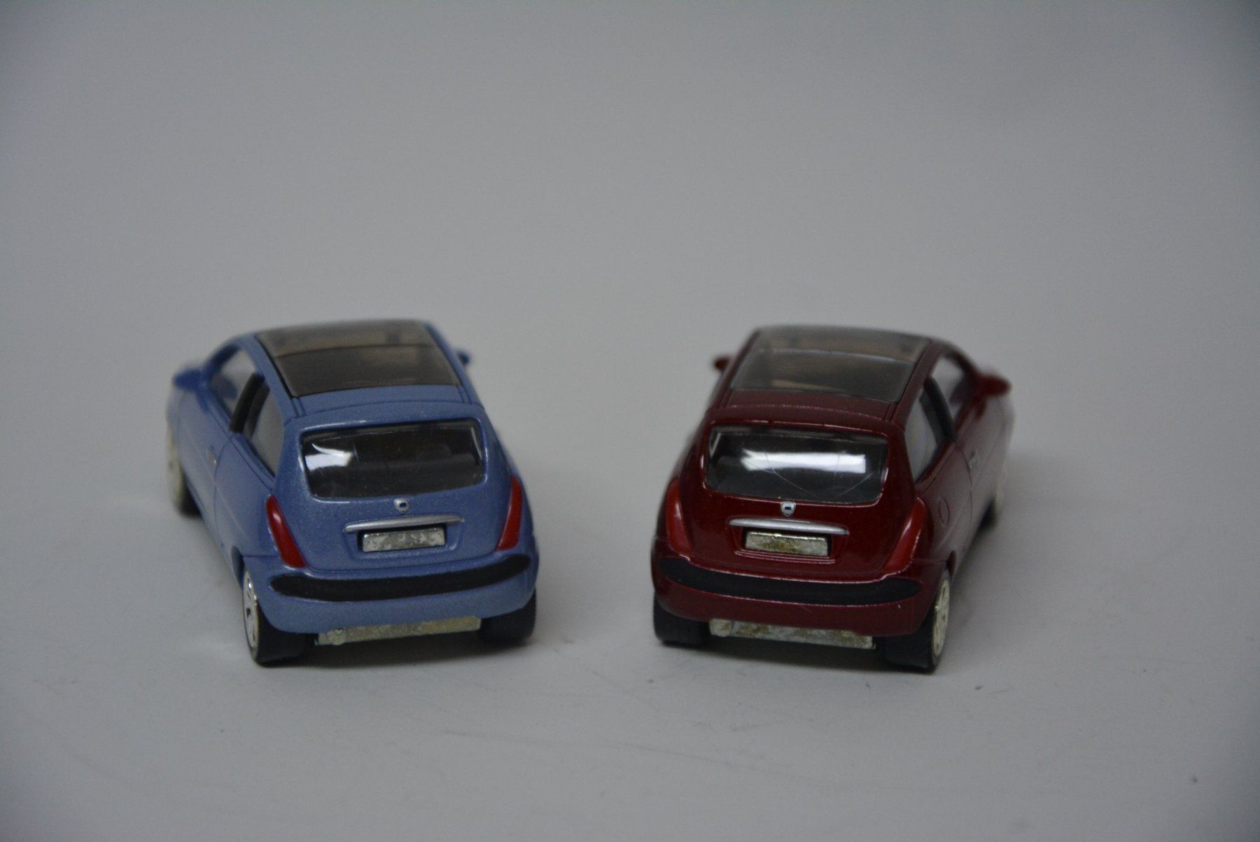 Lancia Modellini d'auto: Lancia Ypsilon 2 Stück , Norev , 1:64 – Nuovo e nell'imballaggio originale da Goldach venduto da Feivel9 4