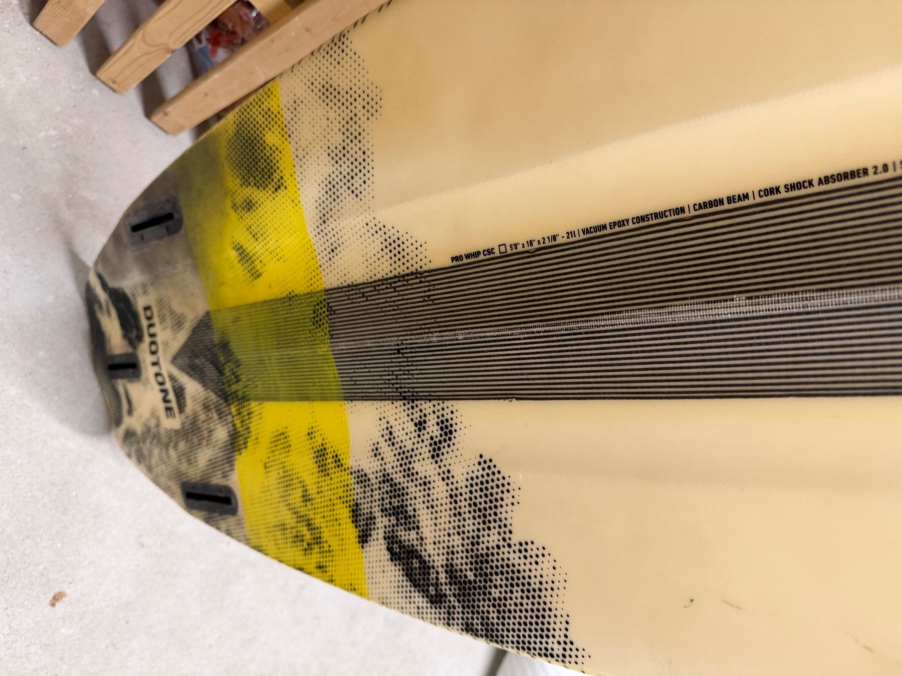 Duotone Tavole da surf e di nuoto: Kite-surf board Duotone Whip CSC 5.0 with extra padding – Usato da Gockhausen venduto da Bianka6789 8
