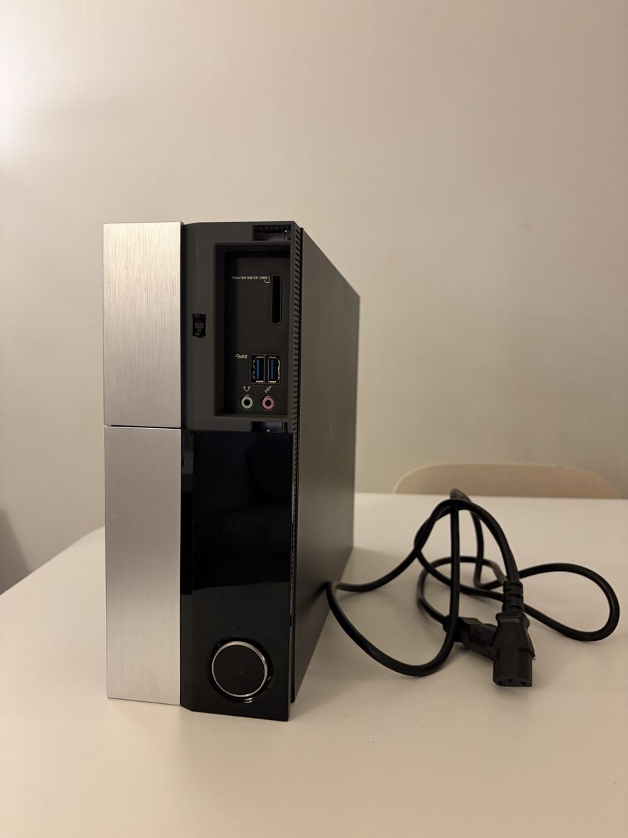 Asus PC: Asus PC - P6-P8H61E – Nuovo (secondo la descrizione) da Meyrin venduto da silencator