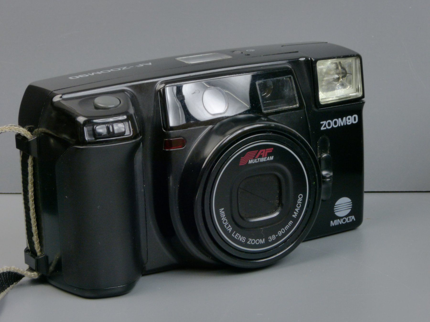 Minolta Fotocamera: Minolta Zoom 90 Kompaktkamera. Teildefekt. Bitte lesen – Usato da Rheineck venduto da mur.man 1