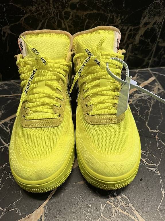 Nike Scarpe da uomo: Nike x Off-White Air Force 1 Low "Volt" Size 43 – Usato da Montagnola venduto da Simogoots 3