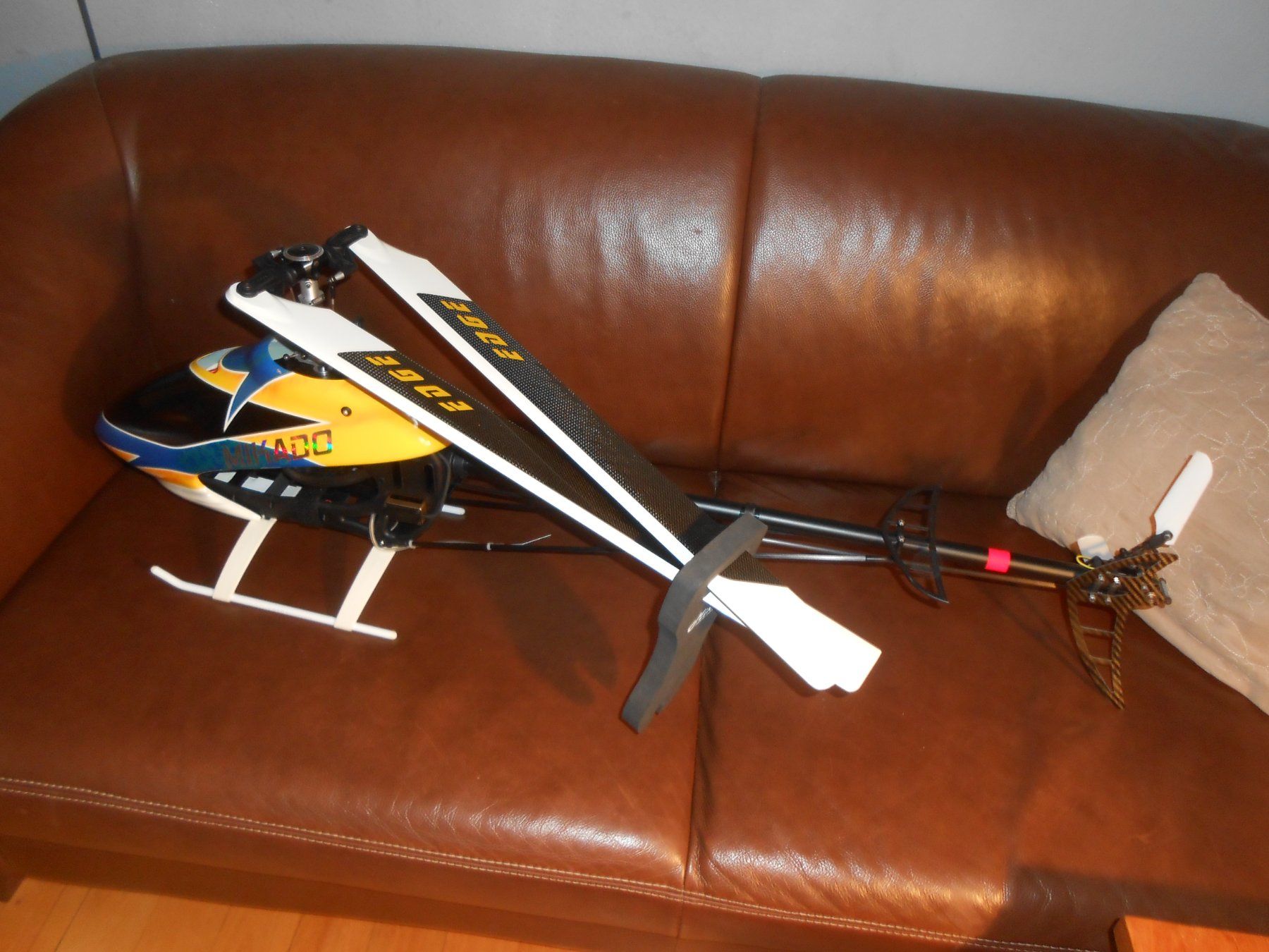 Align Modellismo RC: Align Trex 600 Mikado-Modell Helikopter – Usato da Bubikon venduto da Lamiau 4