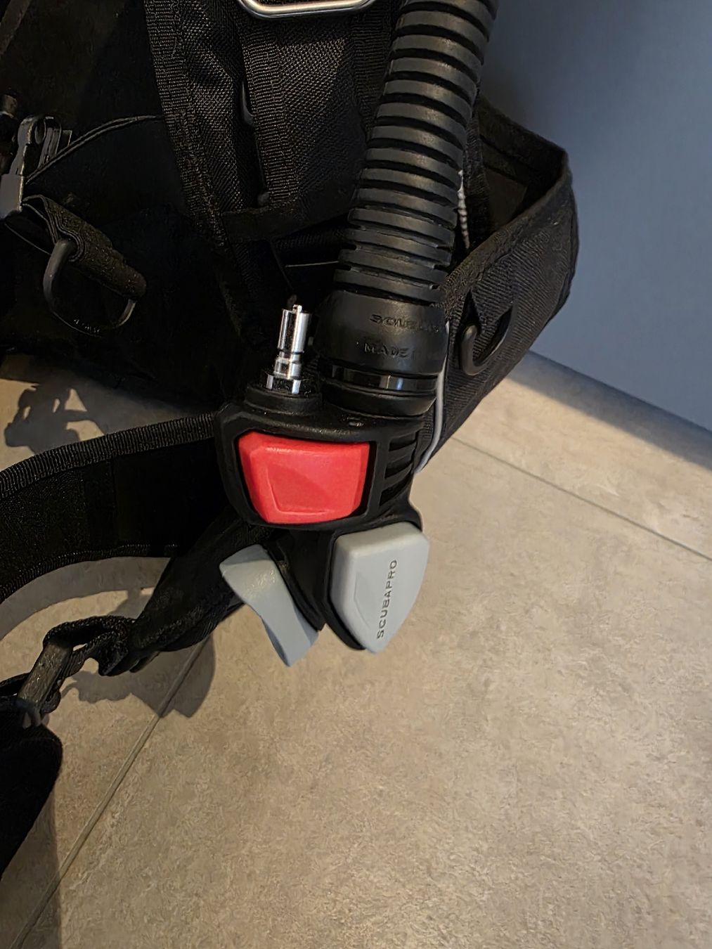 Scubapro Respiratori & Giubbotti: Scubapro BCD Glide 2000 Tarierweste, neu, Grösse S – Nuovo (secondo la descrizione) da Remetschwil venduto da Schnickian 1