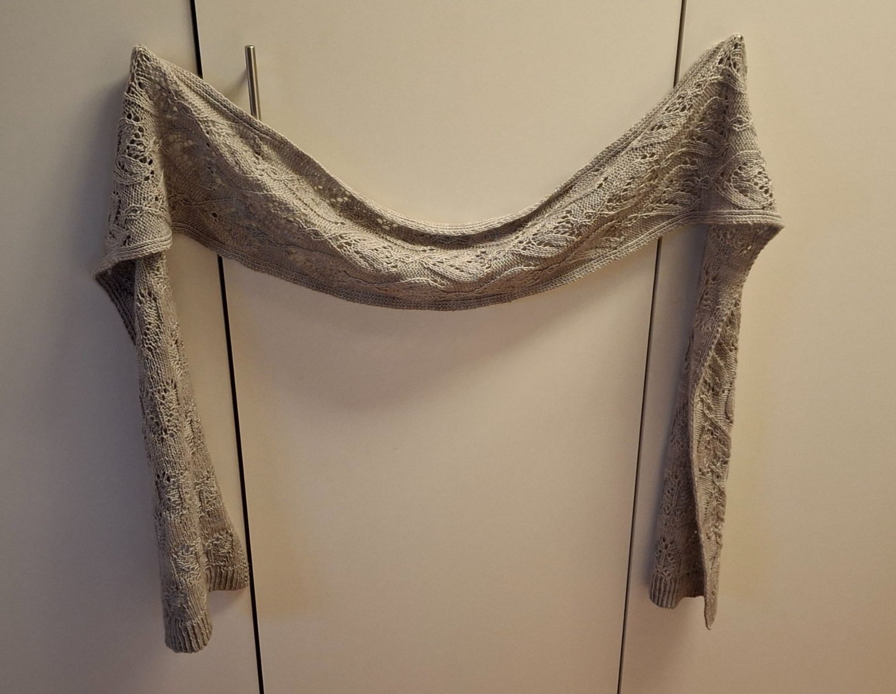 Foulard & Sciarpe: Schal "Lovely"   handgestrickt  Merino   NEU – Nuovo (secondo la descrizione) da Langenthal venduto da Handstrick 6