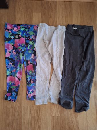 3 Hosen Gr. 128