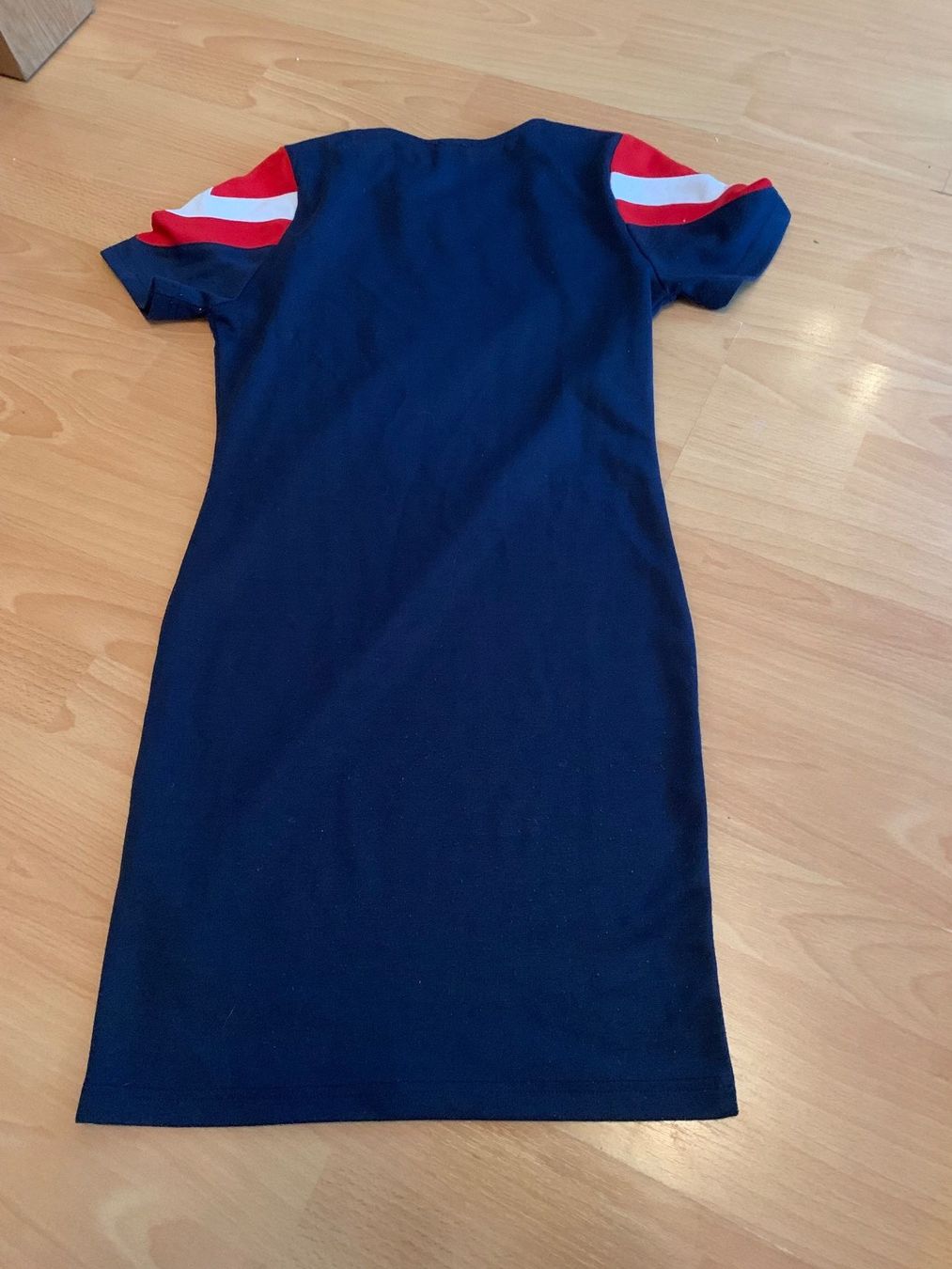 Vestiti: Jolie robe Jennyfer t. xs – Usato da MEYRIN venduto da Gwendo10 1
