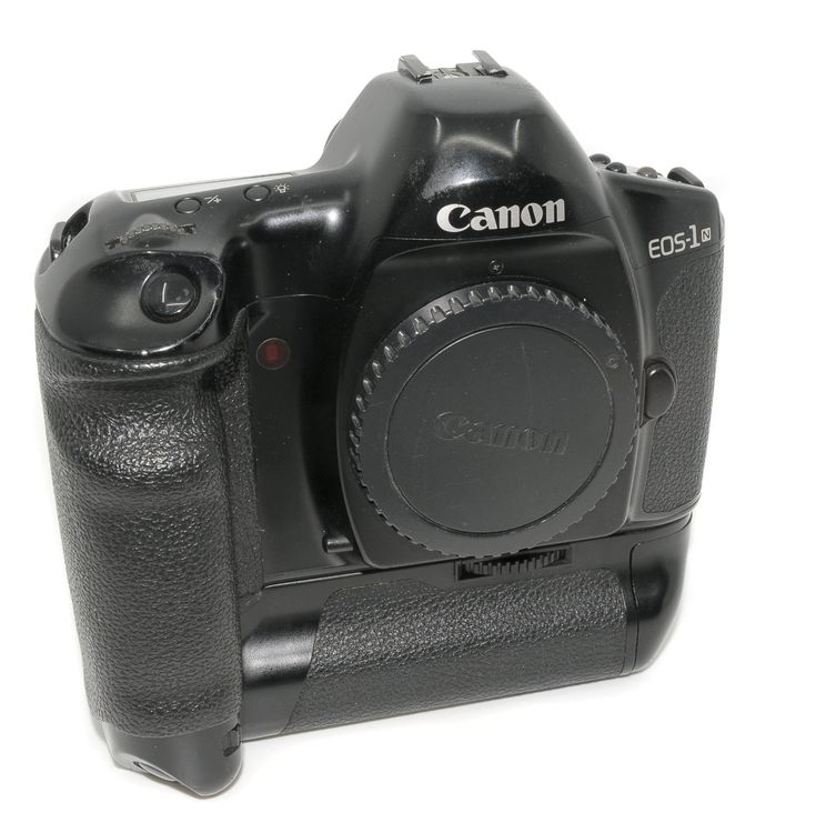 Canon Appareil photo: Canon EOS-1N Body für Bastler – Défectueux à Bern par Olynon 1