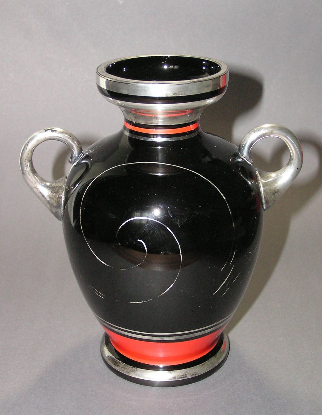 Vasi & Recipienti: ALTE VASE MIT SILBERAUFLAGE – Usato da Grenchen venduto da country59 1