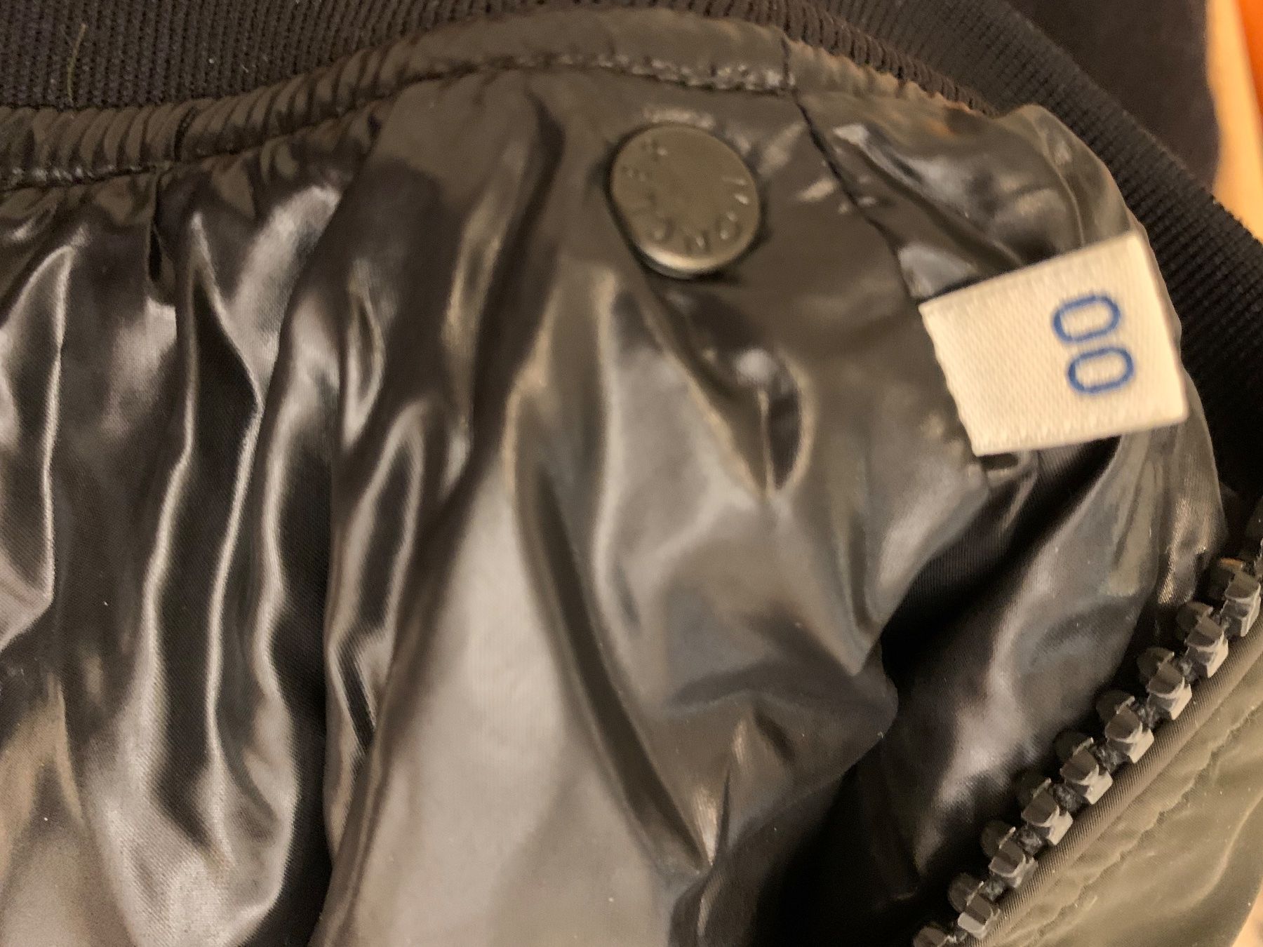 Moncler Giacche: Original Moncler Agathé Padded Jacket XS – Usato da Langnau am Albis venduto da Jean1982 5