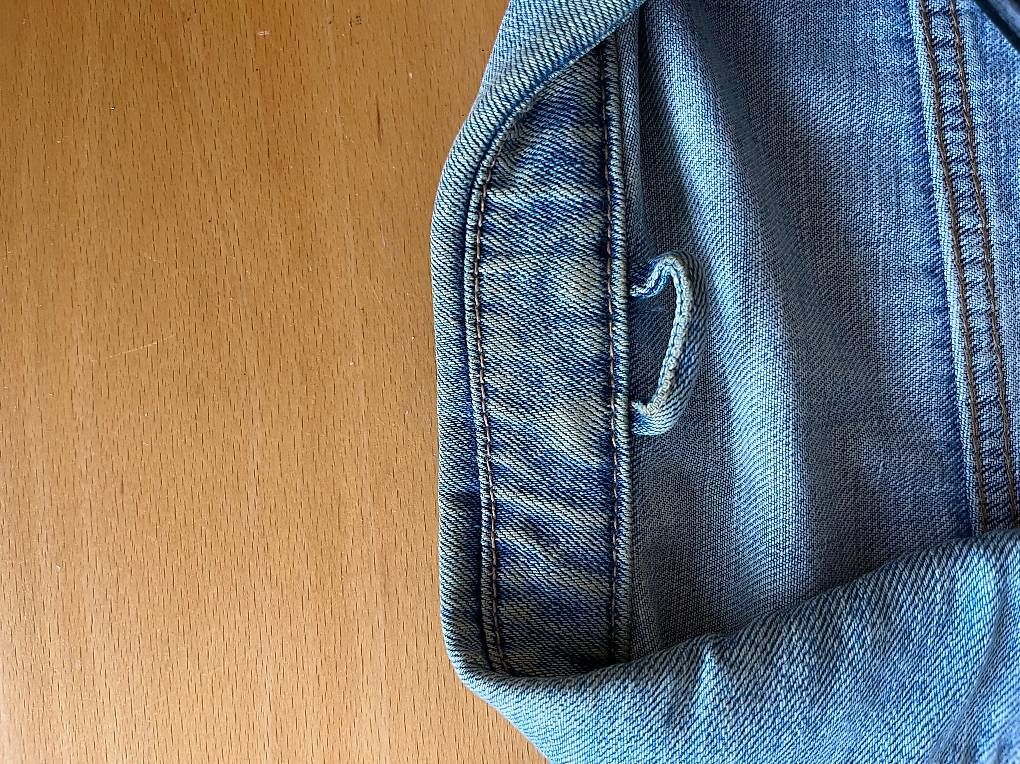 Jacken: Jeansjacke von Topshop, Oversize, Grösse 38 – Gebraucht aus Maur von tab_z9rh 2