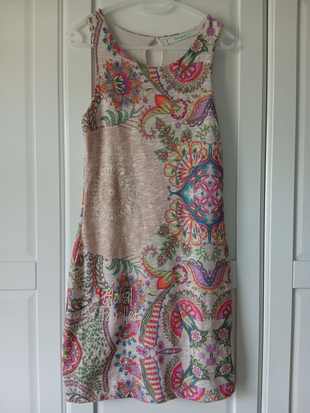 Desigual Vestiti: DESIGUAL Robe / Kleid taille / Grosse S – Usato da Cossonay-ville venduto da Super-Price-Quality