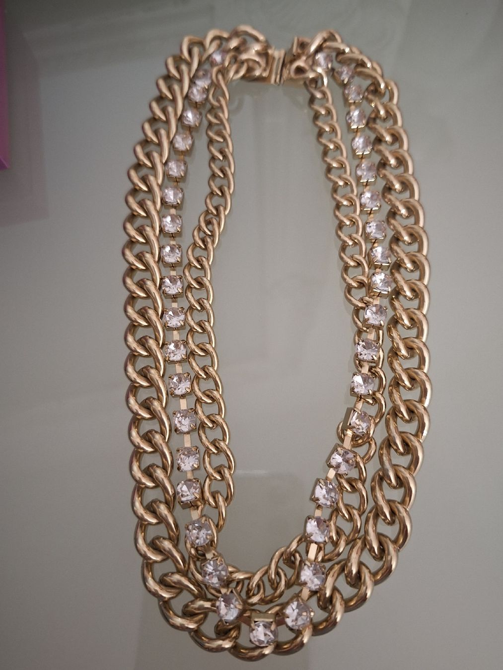 Catenine: antikes Strass Collier mehrreihig – Usato da Kerzers venduto da ExpressoTerreno