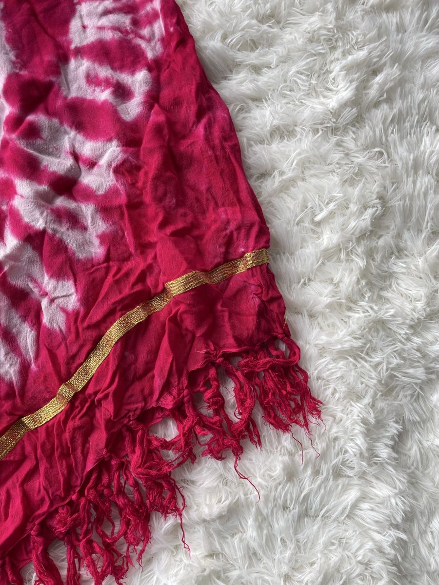 Foulard & Sciarpe: ÉCHARPE TIE-DYE ROSE AVEC FRANGES PARÉO – Nuovo (secondo la descrizione) da Lausanne venduto da mau_6tnl 2