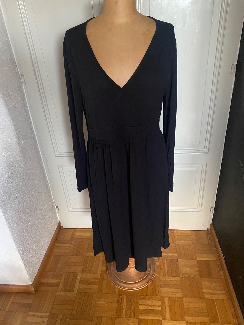 Maddison Vestiti: Tolles Kleid von Maddison – Usato da Tesserete venduto da kerstin020