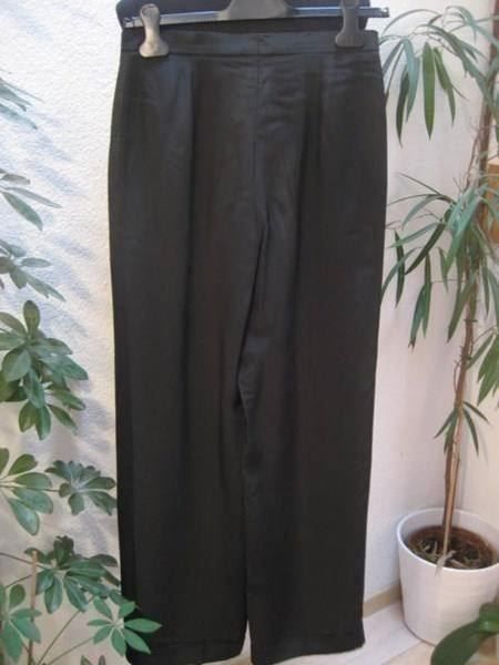 Pantaloni: Pantalon taille 38 Tuzzi, neuf – Nuovo e nell'imballaggio originale da Delémont venduto da marryb 2