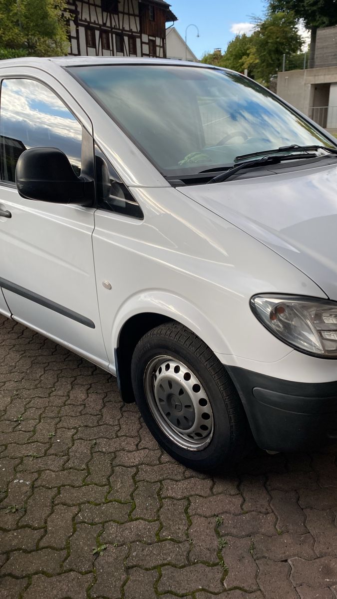 Mercedes-Benz Automobili: Mercedes Vito – Usato da Gutenswil venduto da Ribeiro38