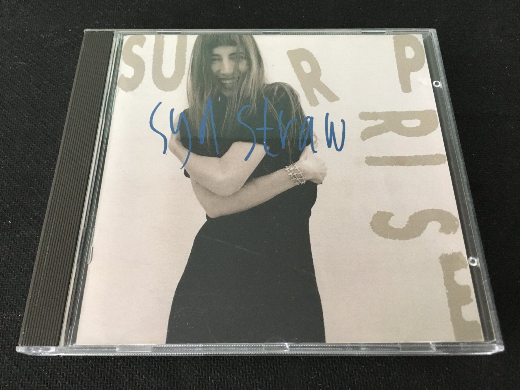 CD: Byd Straw - Surprise -CD- – Usato da St.Gallen venduto da MedienJoe