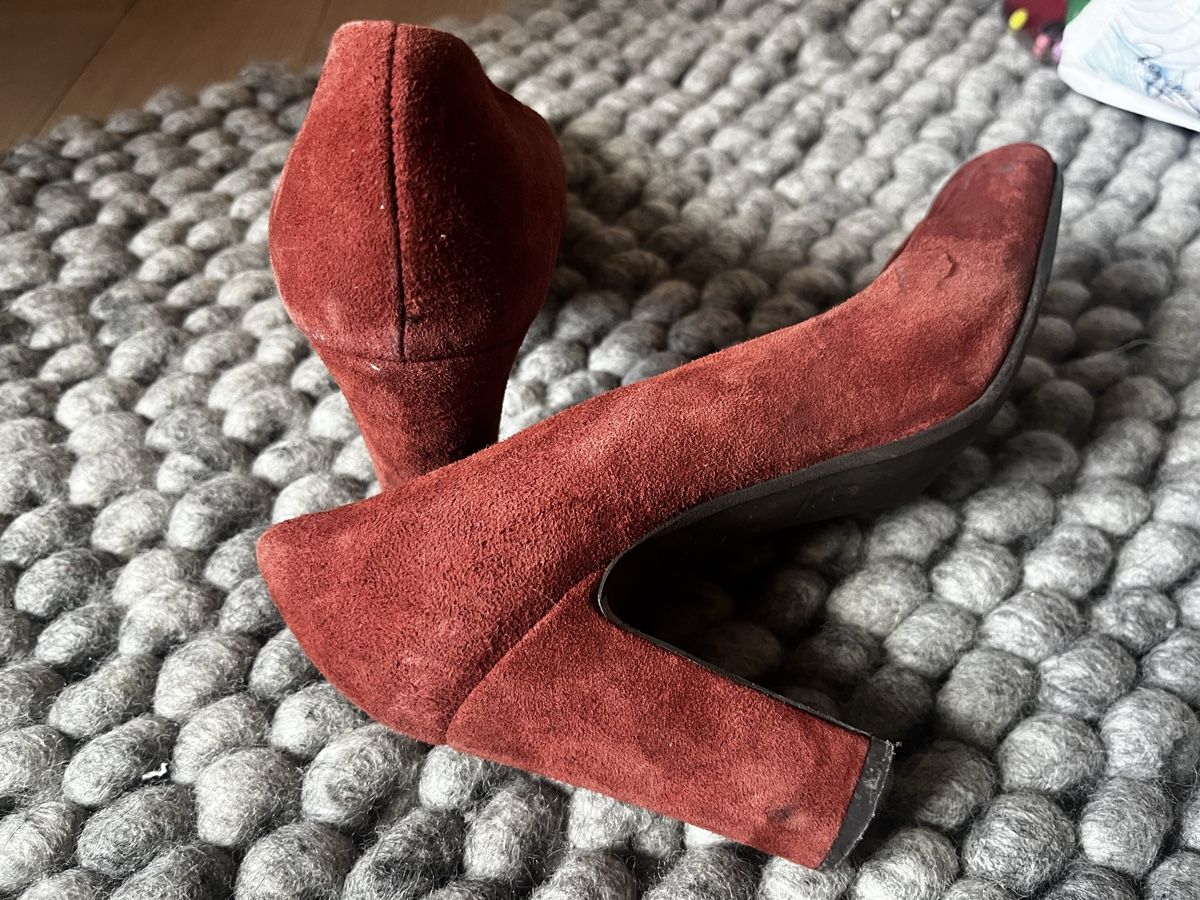Scarpe da donna: Kaminrote Pumps Gr. 37 – Usato da Horgen venduto da adrigas 2