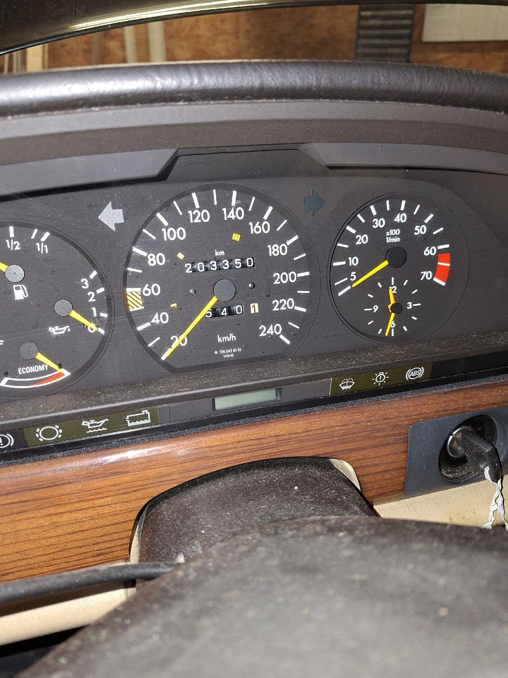 Mercedes-Benz Autos: Mercedes Benz 300 SE – Gebraucht aus Coeuve von mat_9w2y 4