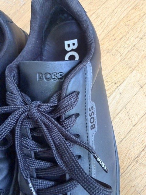 Hugo Boss Scarpe da uomo: Hugo Boss Sneaker - Gr 44 – Nuovo (secondo la descrizione) da Dübendorf venduto da kerstinbrisbane 9