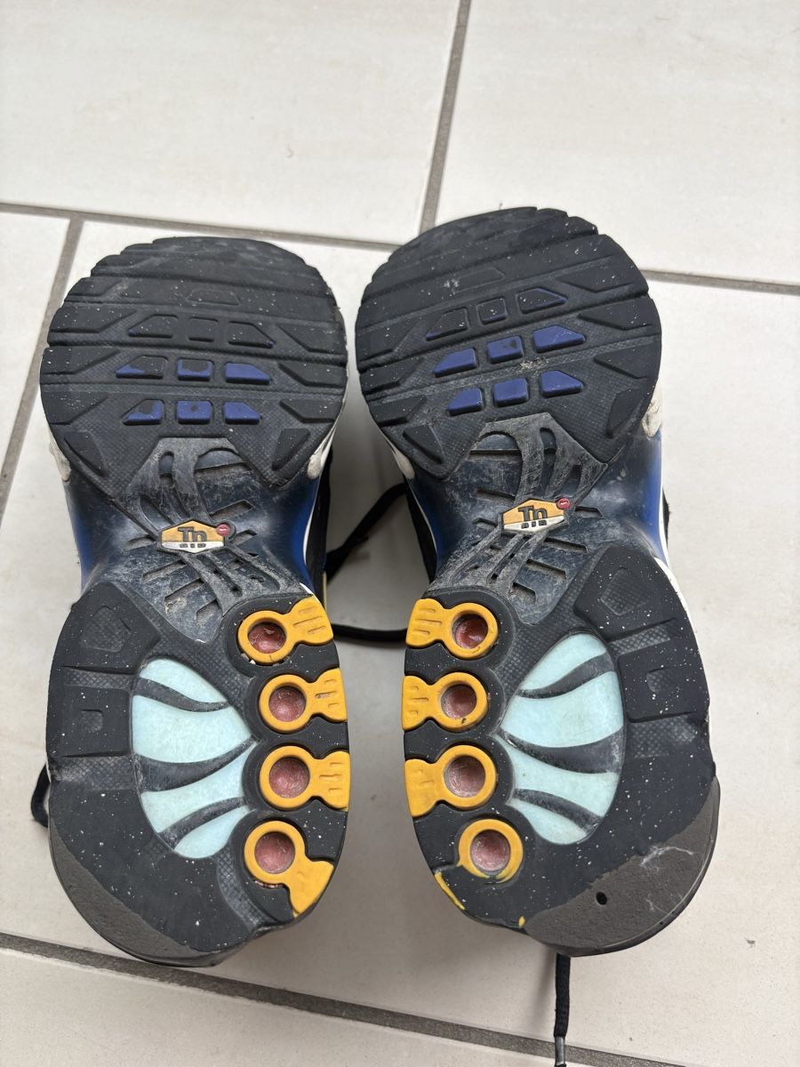 Nike Schuhe für Jungen: Nike Tn Grösse 38.5 – Gebraucht aus Zürich von Moskitia 5