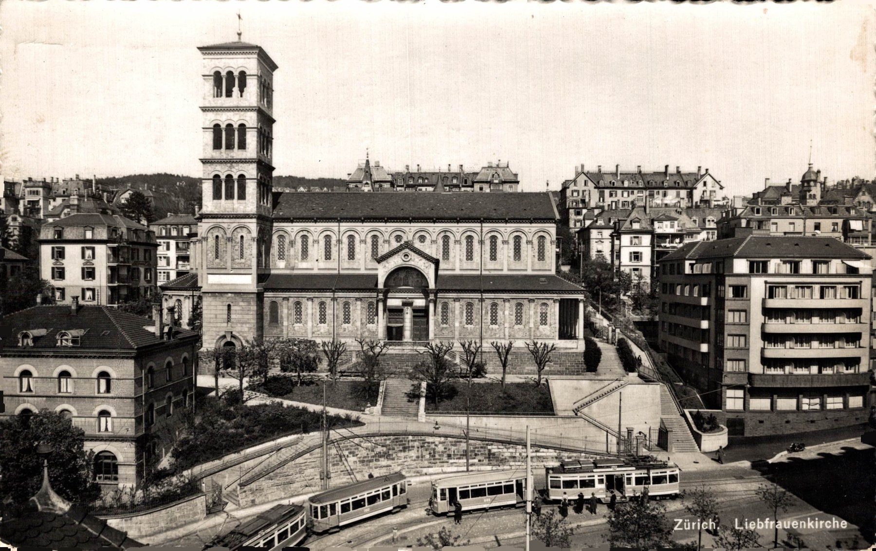 Cartoline postali: Zürich, Liebfrauenkirche. Trams – Usato da Bronschhofen venduto da Astore