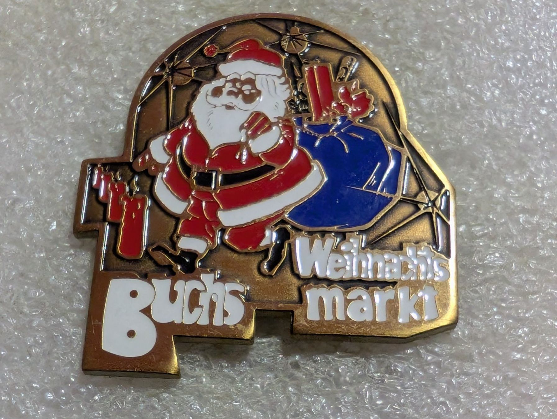 Placchette & Badge: Ansteckpin 226: Weihnachtsmarkt Buchs – Usato da Oppligen venduto da Pin-Fall-Shop