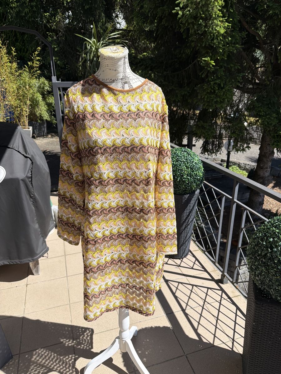 H&M Vestiti: Kleid Neu (L) – Nuovo (secondo la descrizione) da Vezia venduto da sidu03