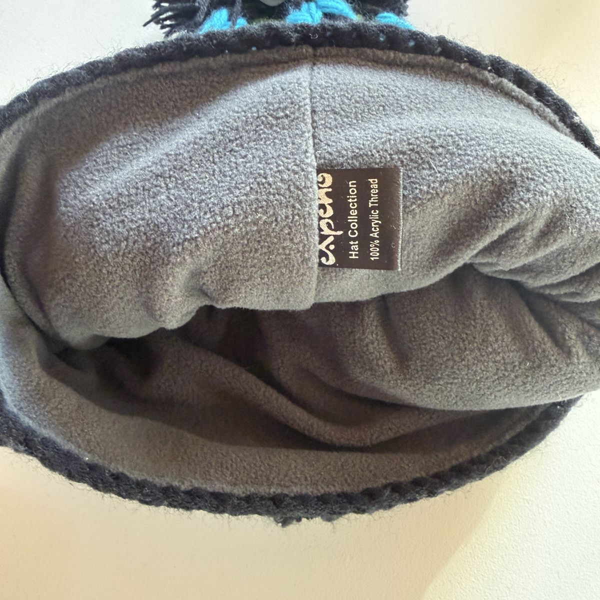 Chapeaux, bonnets & casquettes: Capcho Rainbow Mütze mit Bommel - Neu – Neuf avec emballage d'origine à Teufen AR par Maleaa 4