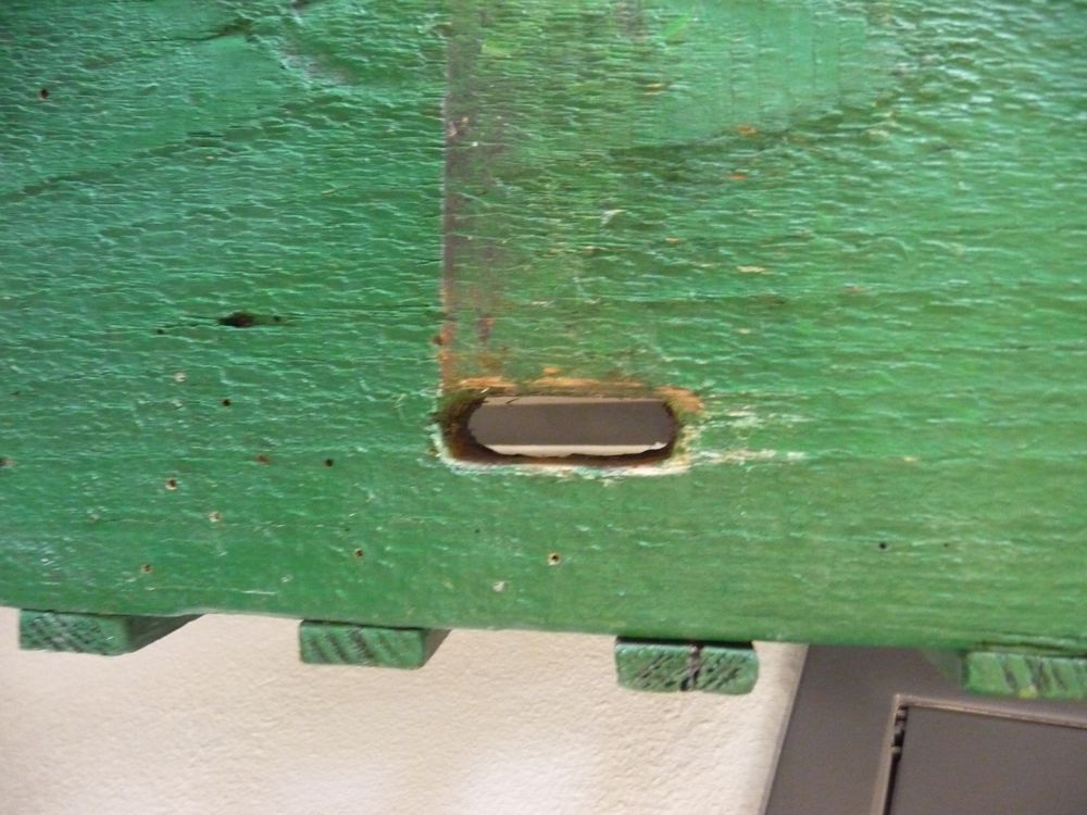 antike Blumenbank für Fenstersims Kaufen auf Ricardo