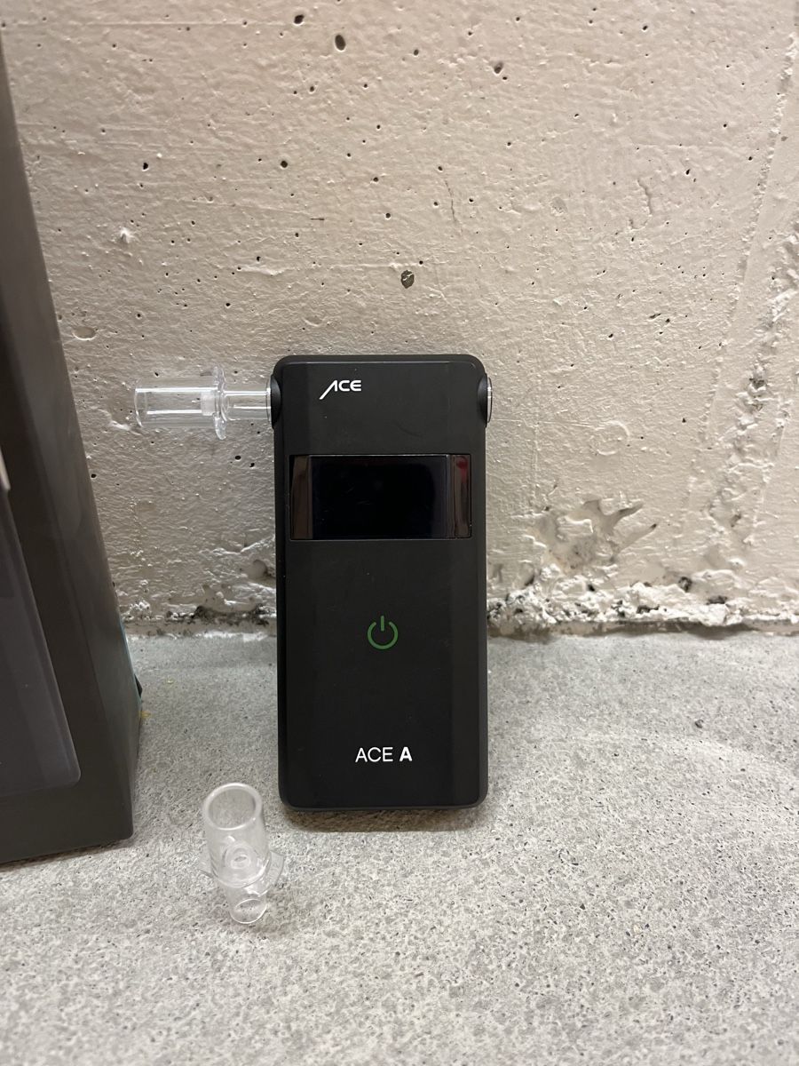 Misurare: Neuwertiger ACE A Alkoholtester – Usato da Winterthur venduto da Robin-Farkas 1
