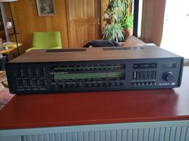 Radio HiFi Studio 8070 inklusive 2 Lautsprecherboxen