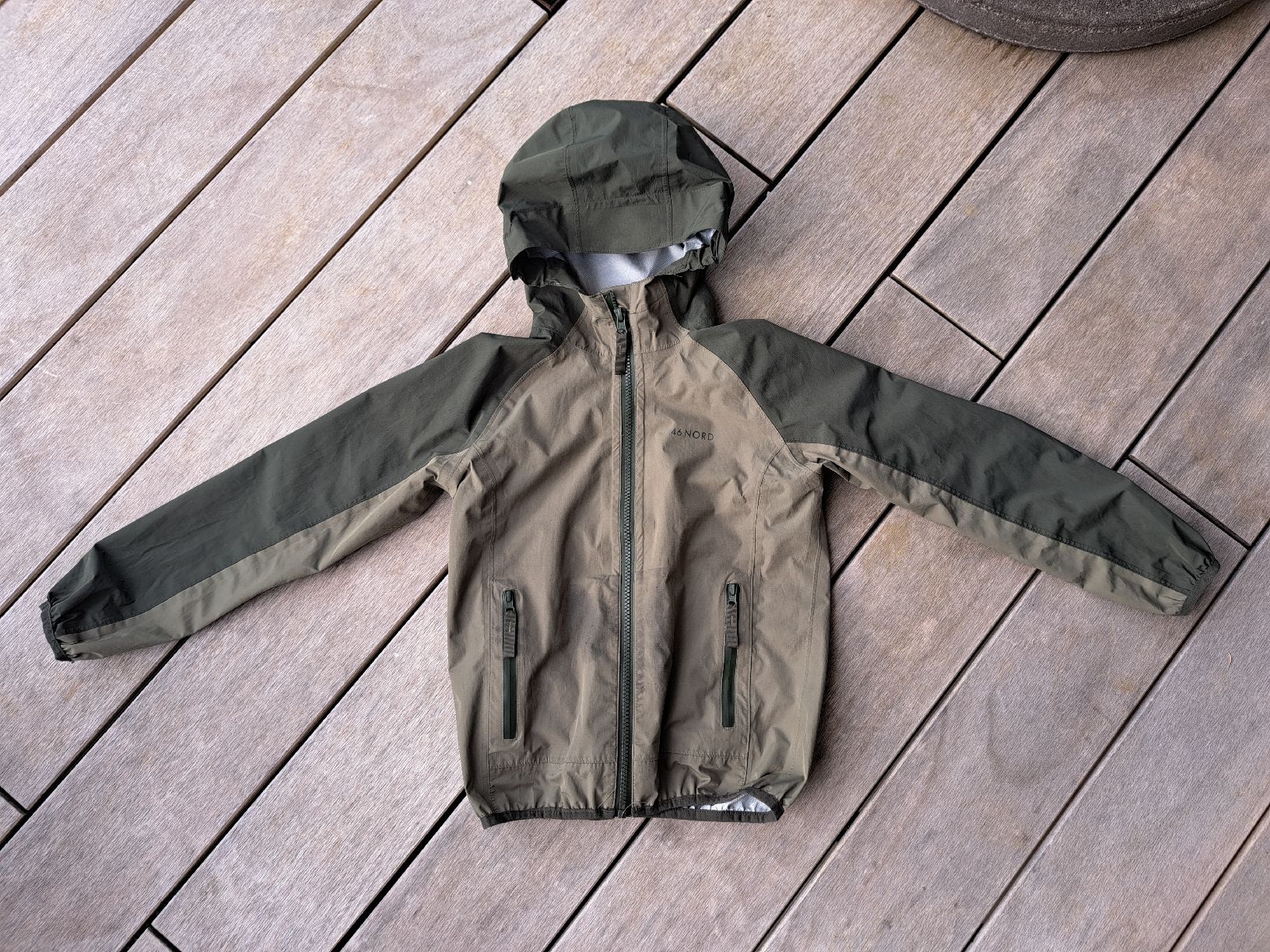 46 Nord Giacche: Kinder-Regenjacke 46 Nord Gr. 128 – Usato da Emmenbrücke venduto da afd123