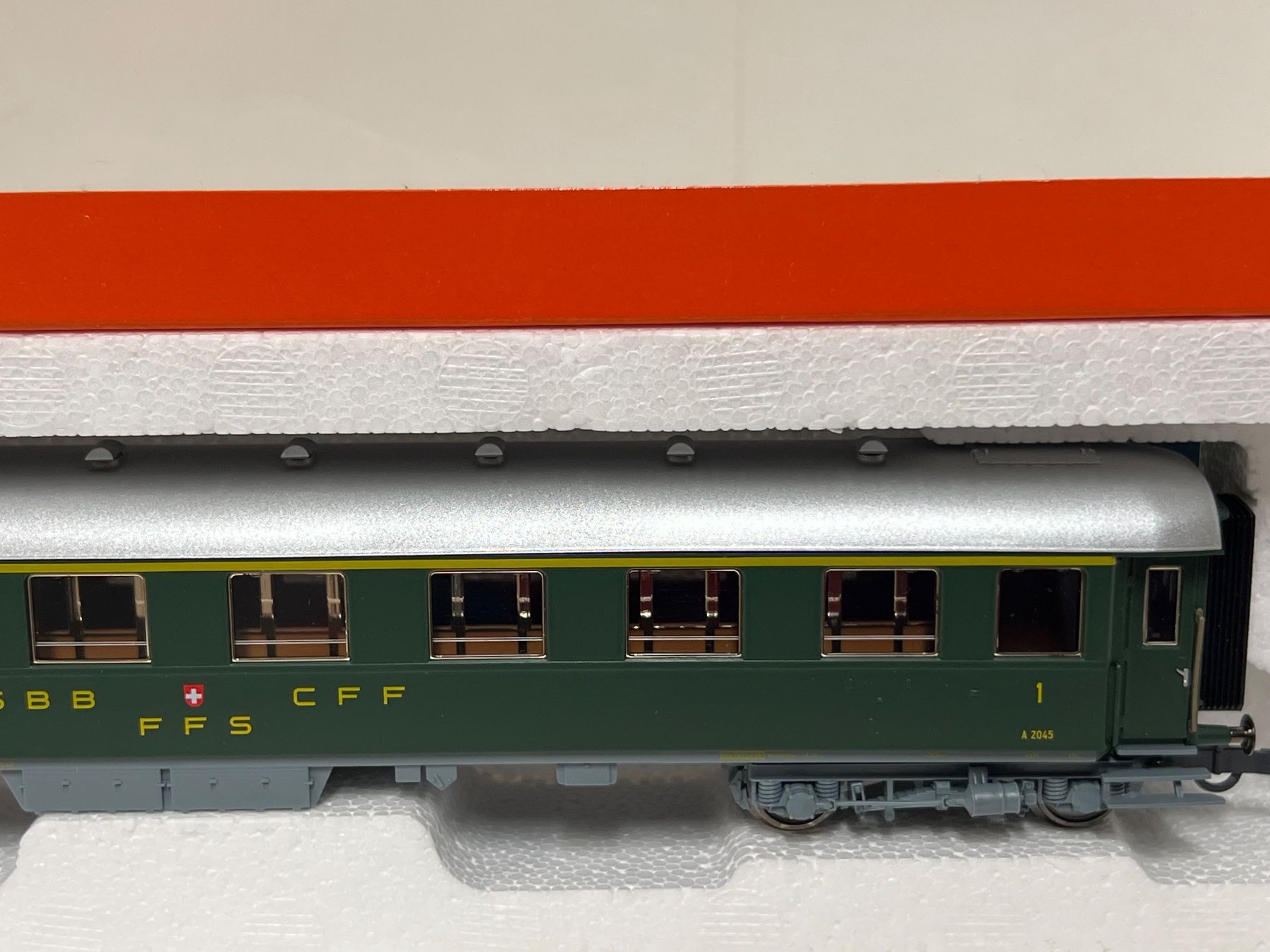 Roco Modellini di ferrovie: Roco 44880 SBB  1.Kl. H0 DC – Nuovo e nell'imballaggio originale da Neuenhof venduto da ludovicco 1