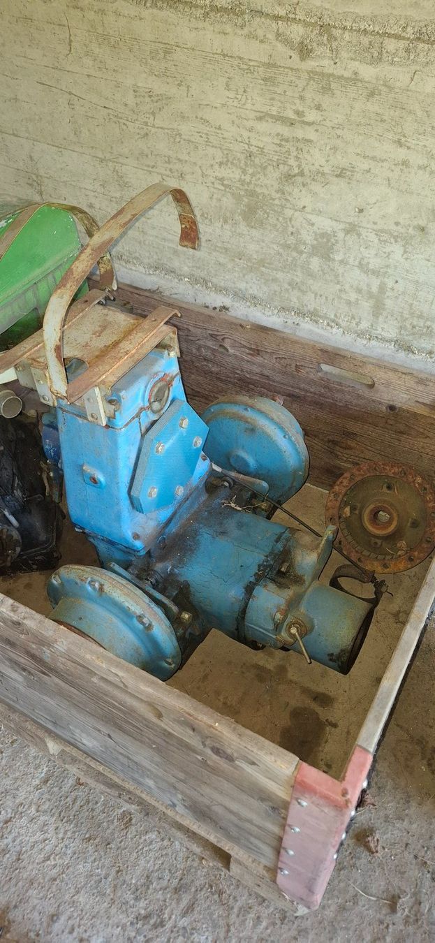 Rapid Tutte le macchine: Rapid Spezial Ersatzteilspender – Usato da Grabserberg venduto da FlStricker
