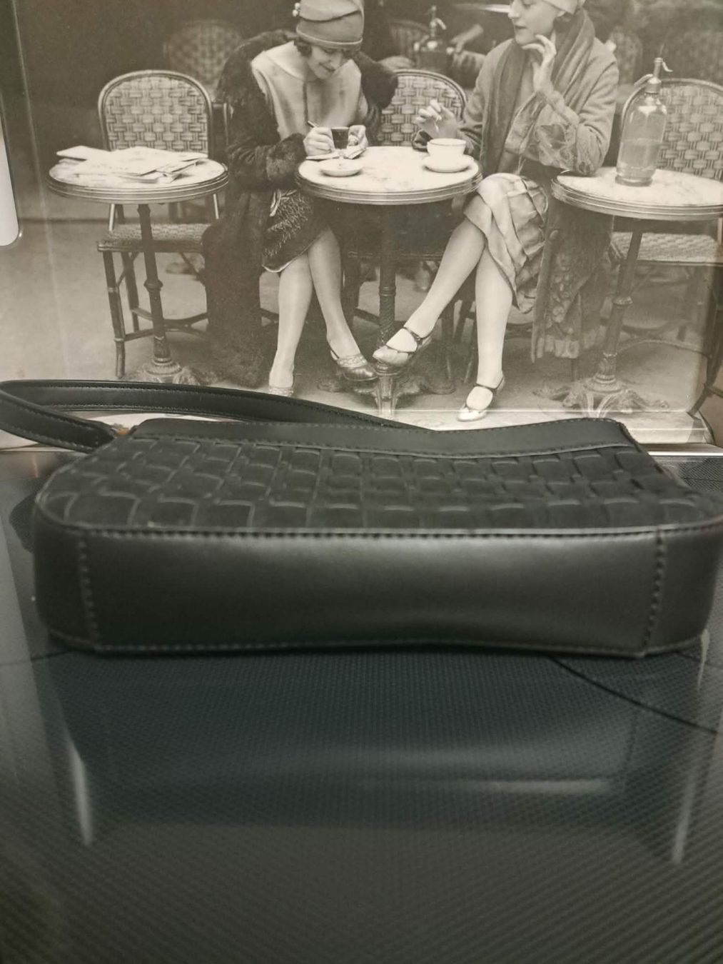 Guess Borse da donna: Handtasche/Clutch Guess Schwarz – Nuovo (secondo la descrizione) da Sisseln AG venduto da schenk-figuren 1