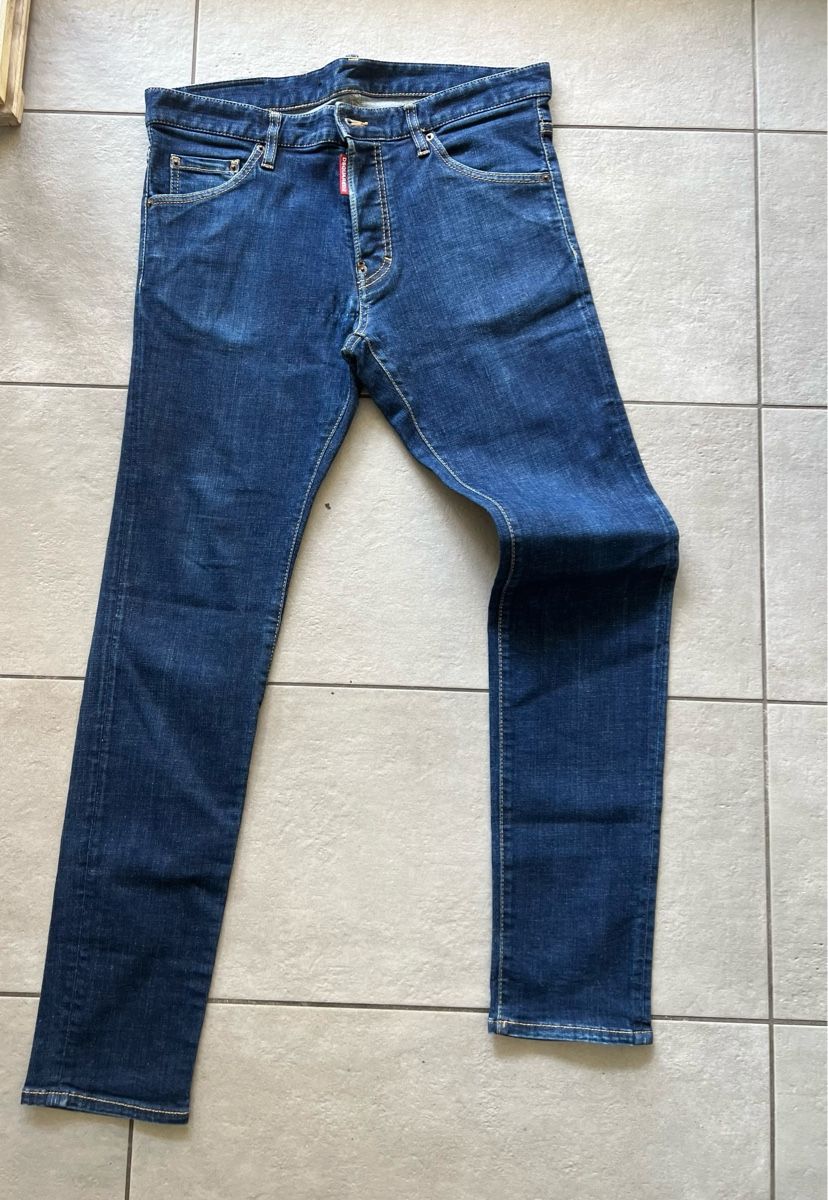 Dsquared2 Jeans: Dsquared2 jeans uomo 48 – D'occasion à Mendrisio par fly_9wzx 2