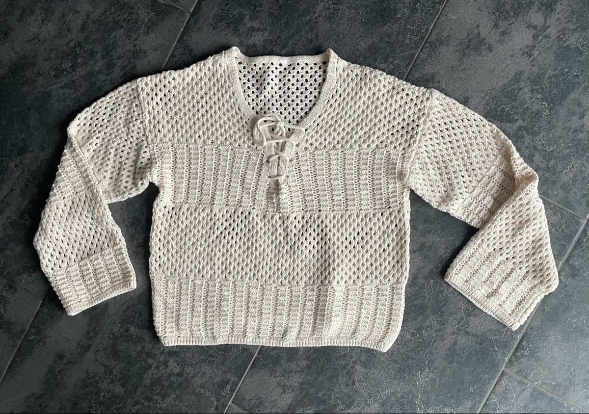 Pullover & Sweatshirts: Pullover  – Neu (gemäss Beschreibung) aus Mettmenstetten von sde_mnv2