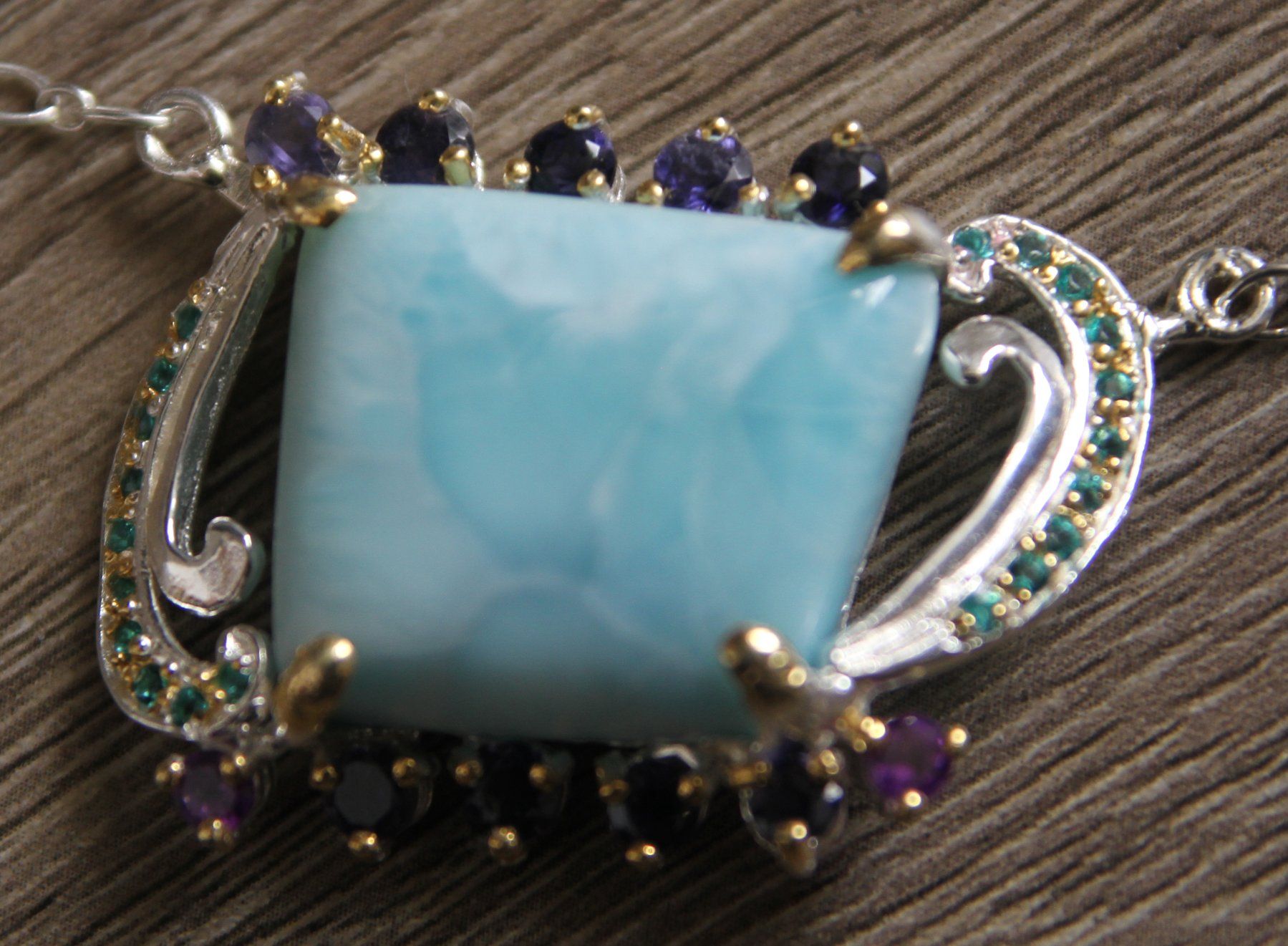 Catenine: NEU: Larimar Kette Collier Schmuck mit Iolith – Nuovo (secondo la descrizione) da Matten b. Interl venduto da EdelsteineInterlaken 2