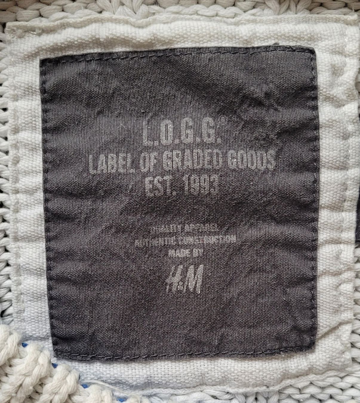 H&M Maglioni & Felpe: Pull XL rayé bleu et blanc H&M LOGG – Usato da La Tour-de-Peilz venduto da MrSputs 1