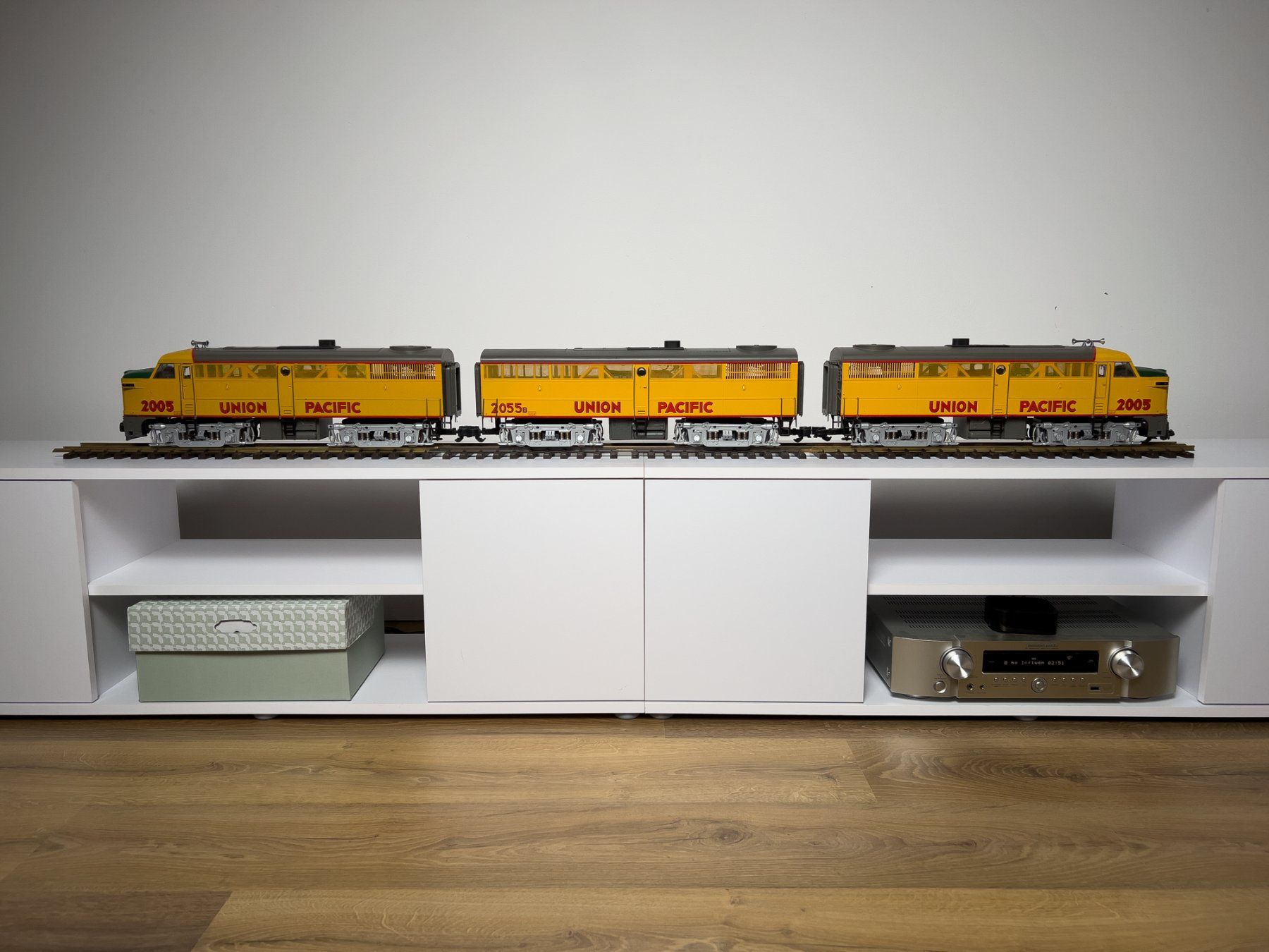 Modellini di ferrovie: Aristo Union Pacific, Spur G – Usato da Steffisburg venduto da Olihub 2