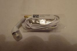 in ear Kopfhöhrer mit Kabel und Audiostecker