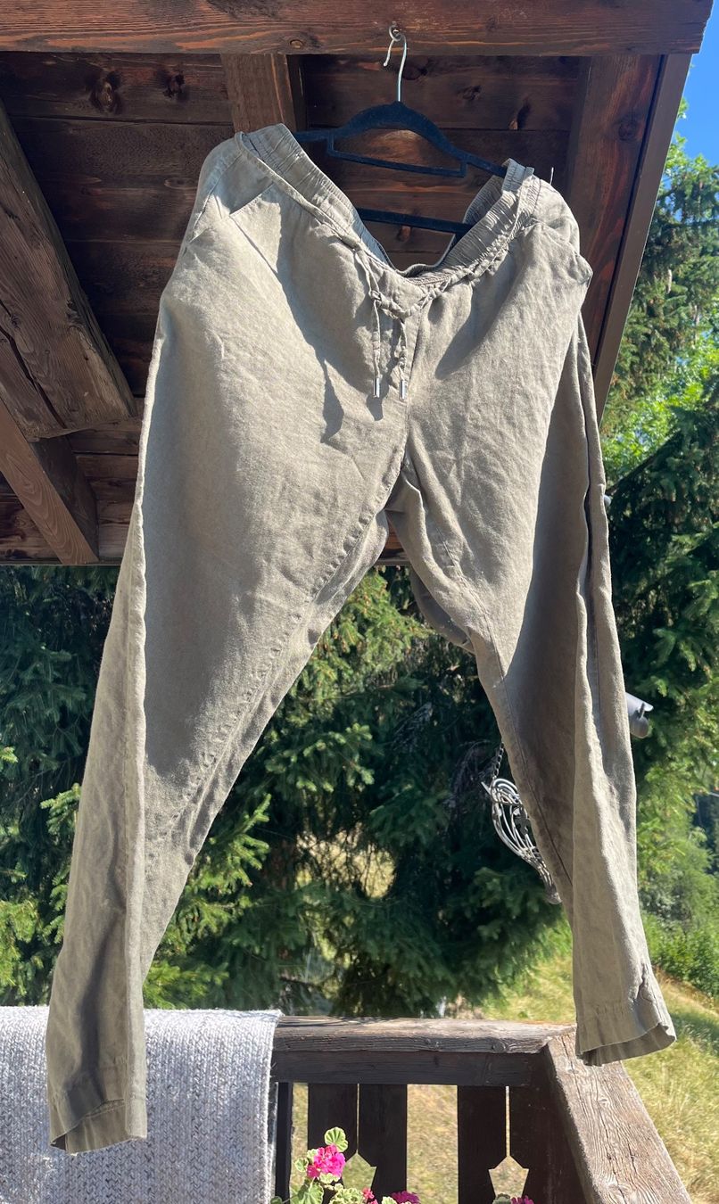 Brax Hosen: Pantalon en lin Brax Gr 42 – Gebraucht aus Ovronnaz von fra_n8h8