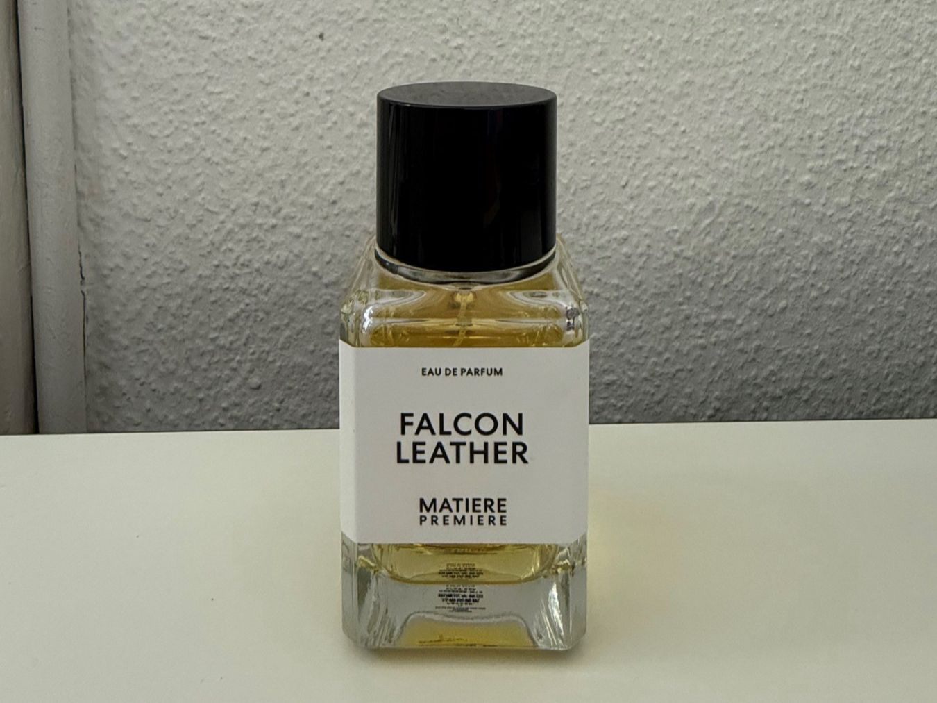 Profumi & Eau de Toilette: Matière Première Falcon Leather Eau de Parfum - 100ml – Nuovo (secondo la descrizione) da Basel venduto da zukk_