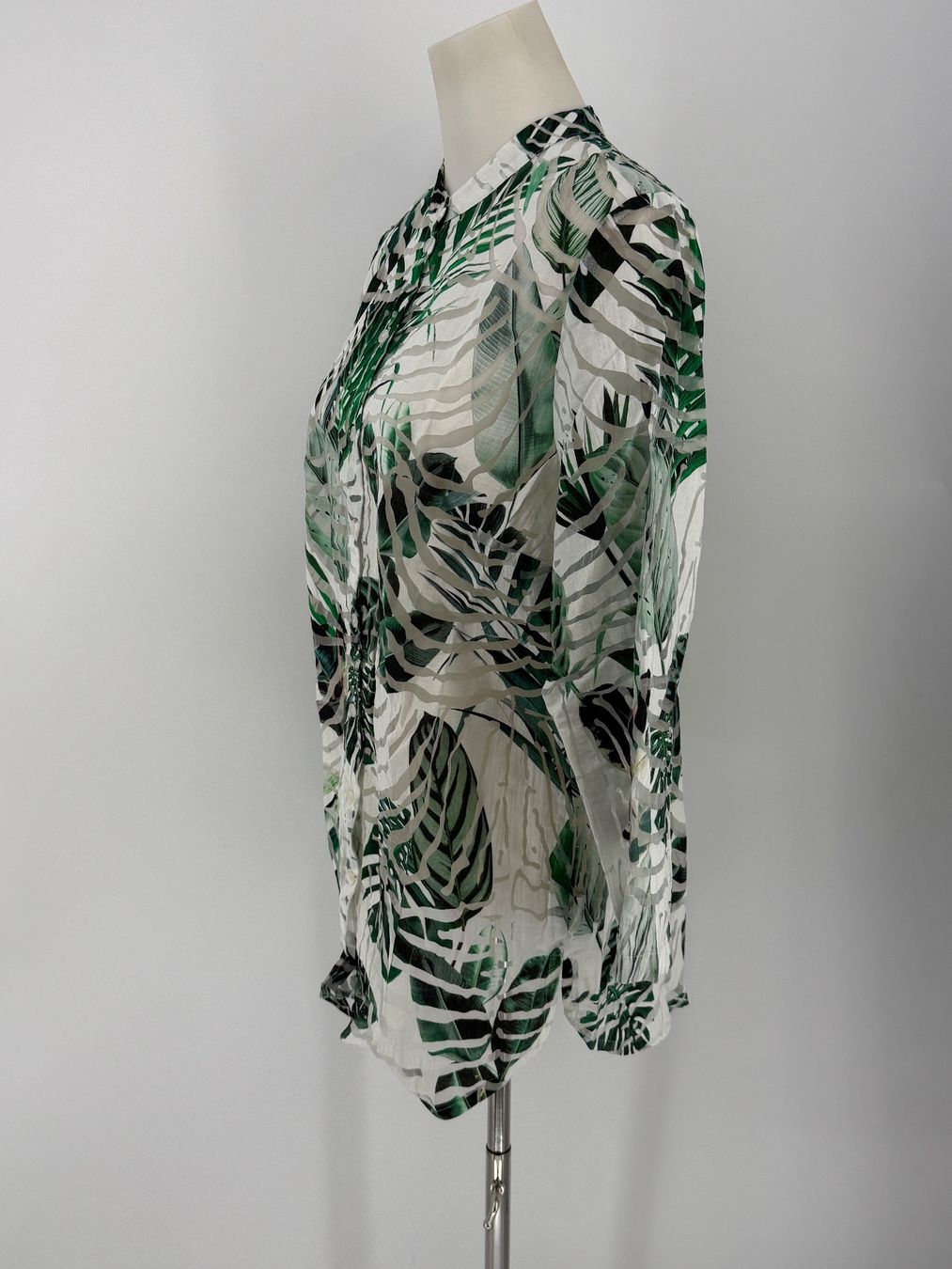 Camicette: Bluse mit Palmen Print, transparent, Gr. 44 von Mona – Usato da Auenstein venduto da moin. 1
