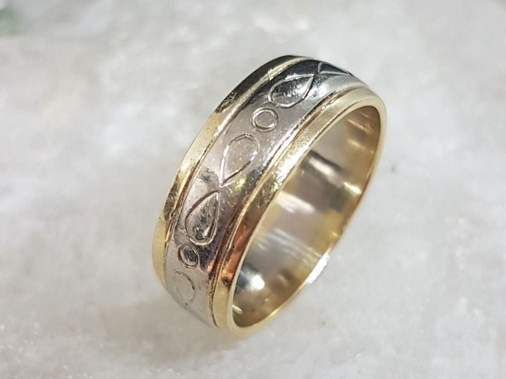 Anelli: Wunderschöner Infinity Ring aus 750 Gold – Nuovo (secondo la descrizione) da Unterägeri venduto da Altgoldschmuck
