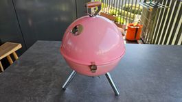 Kugelholzkohle-Grill pink
