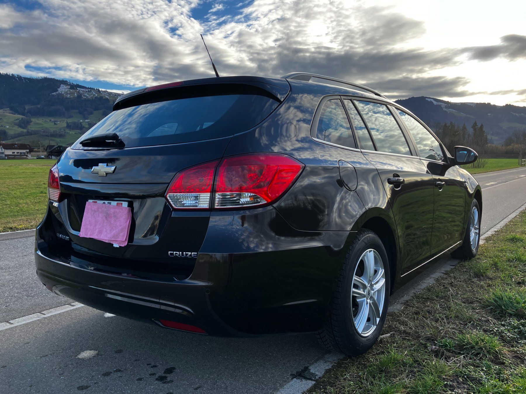 Chevrolet Autos: Chevrolet Cruze Station Wagon – Gebraucht aus Siebnen von moparperform 1