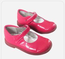 Chaussures vernies roses Pom d’Api, taille 21, comme neuves