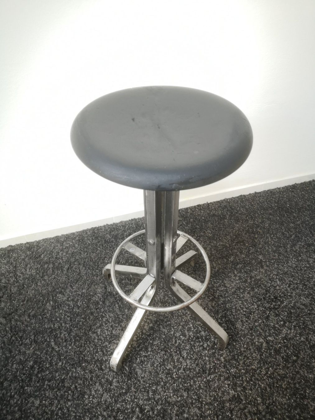 Tabourets: Meuble industriel -TABOURET – D'occasion à Vaumarcus par Arte-Lovers 2